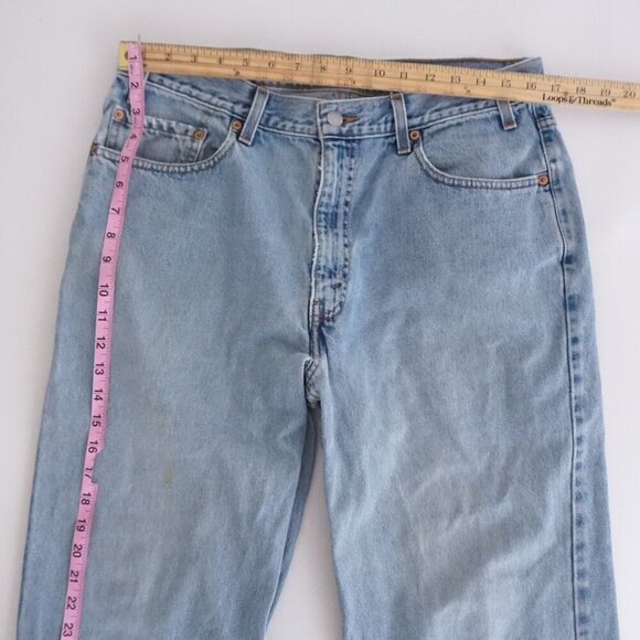 Vintage '90s Levi's 550 Relax Fit Light Wash 100% Cotton 36X34 Button Code 748 - Picture 4 of 16